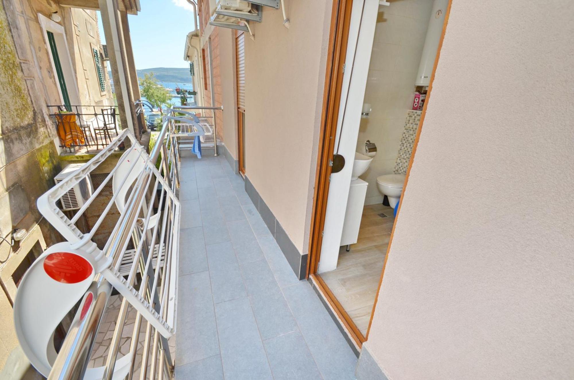 Trojanovic Apartments Tivat Bagian luar foto