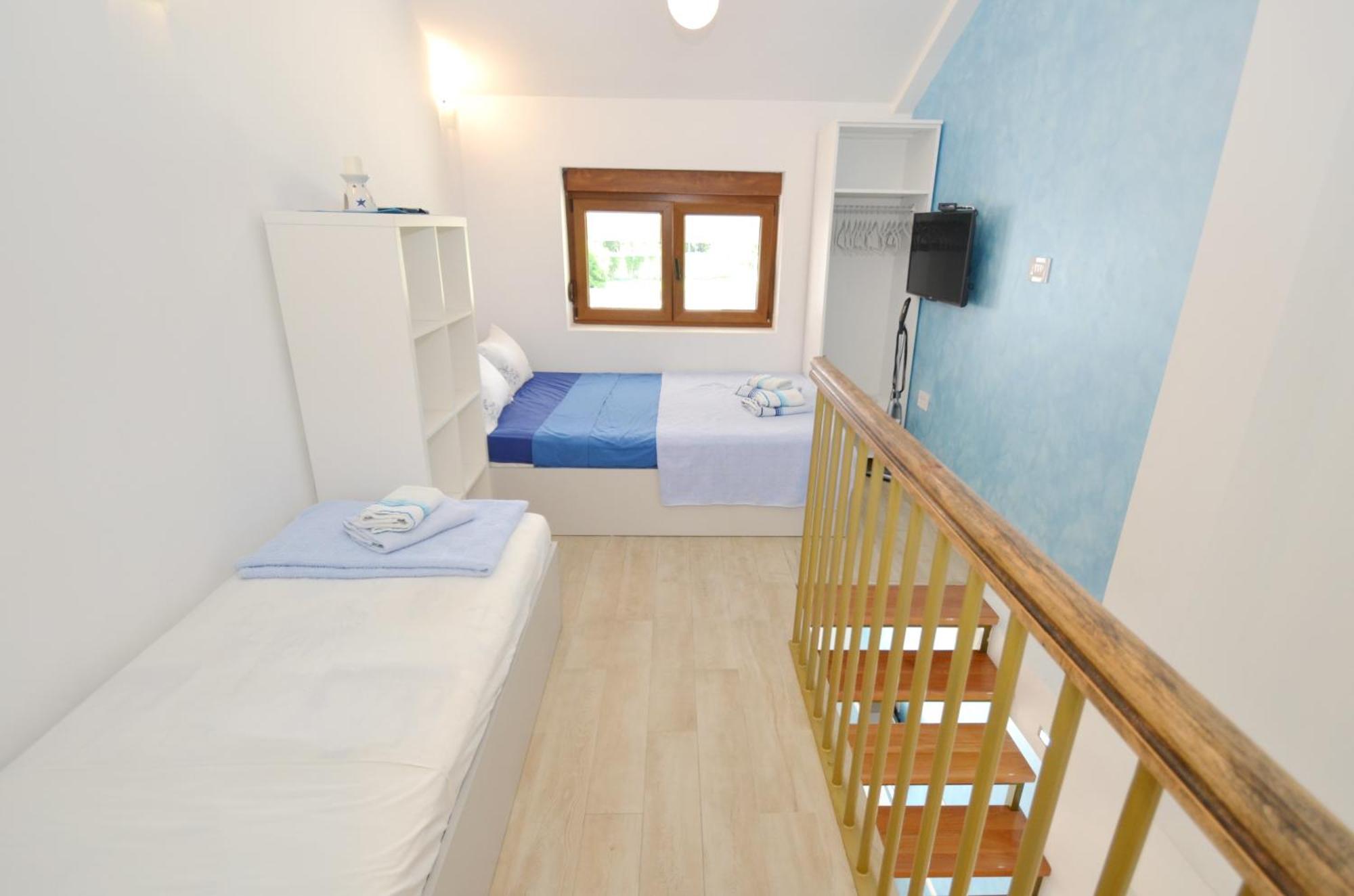 Trojanovic Apartments Tivat Bagian luar foto